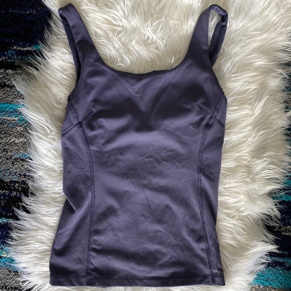 Lululemon tank size 6